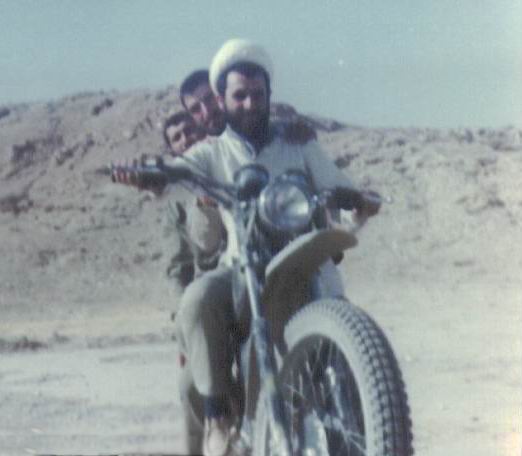روحانيت و دفاع مقدس