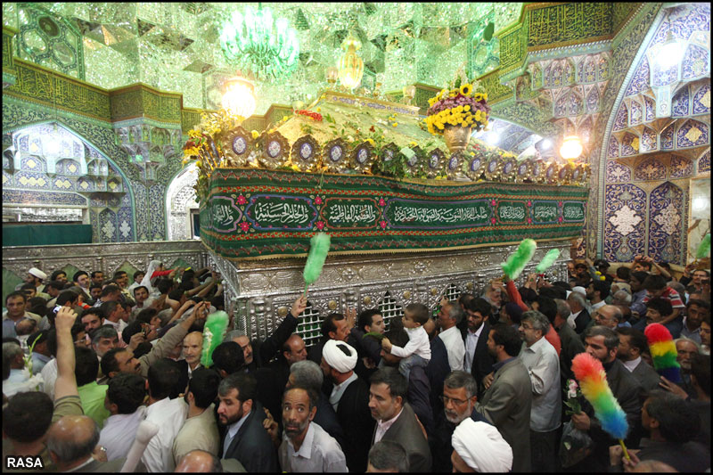حضرت معصومہ قم کي يوم ولادت کي مناسبت سے