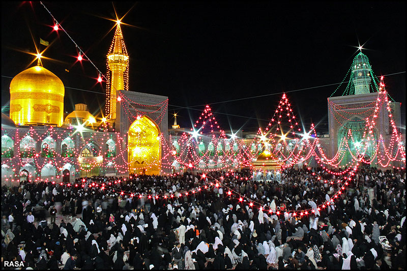 ولادت کي مناسبت سے روضہ امام رضا عليہ السلام
