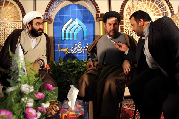 بازديد معاون پارلماني رييس جمهور از غرفه خبرگزاري رسا