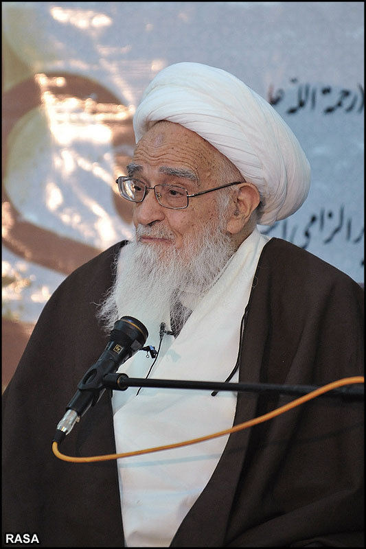  آيت الله صافي گلپايگاني