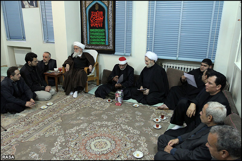 ديدار جمعي از علما، قاريان، حافظان و مداحان اهل بيت قاهره با آيت الله صافي گلپايگاني