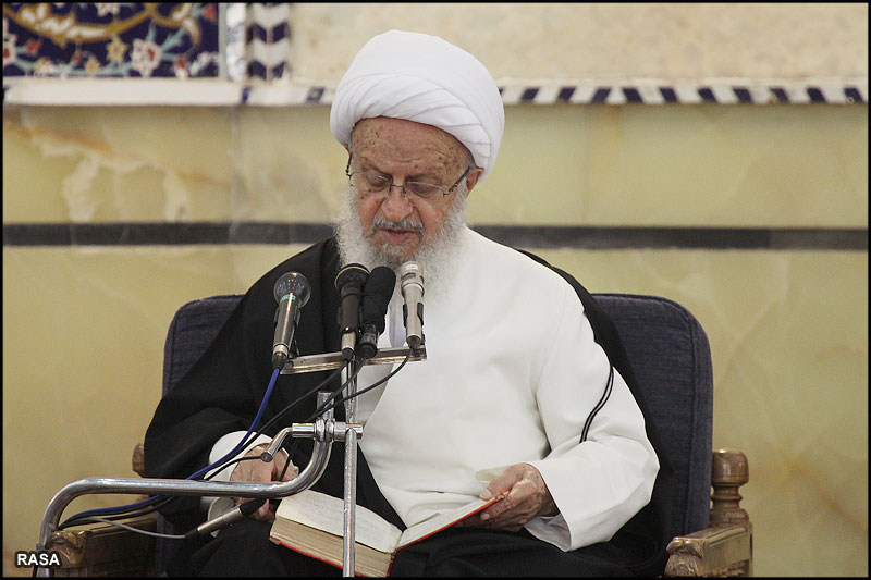 آيت الله مکارم شيرازي