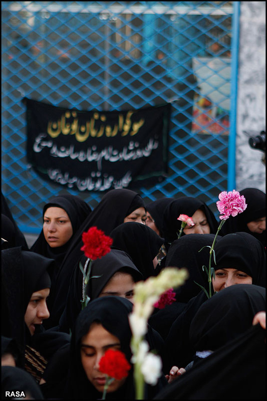 نوغان کي خواتين يوم شھادت امام رضا پہ نوحہ و ماتم کرتے