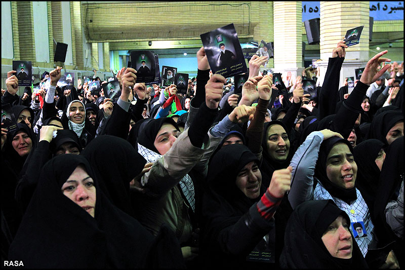 اھل تبريز کي رھبر معظم انقلاب  سے ملاقات