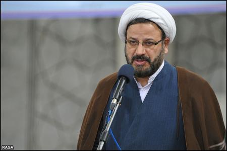 المبلغون مکلفون بضخ المعارف الإلهیة الى المجتمع الشاب<BR>
