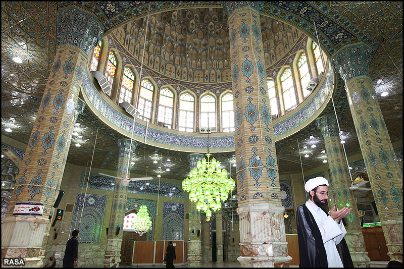 ماہ مبارک رمضان کے موقع پرمسجد مقدس جمکران کي غبار روي