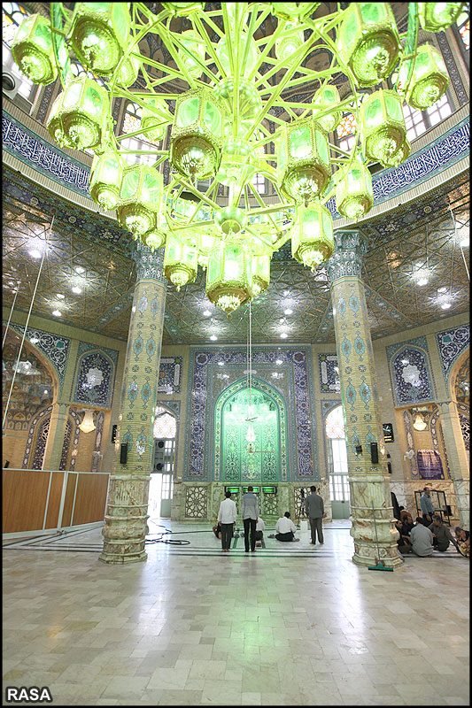 ماہ مبارک رمضان کے موقع پرمسجد مقدس جمکران کي غبار روي