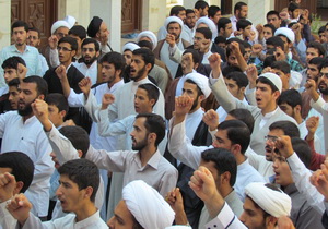 تجمع اعتراض آميز طلاب حوزه علميه گلستان