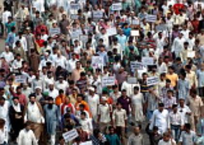رهبران ادیان مختلف در هندوستان تظاهرات کردند