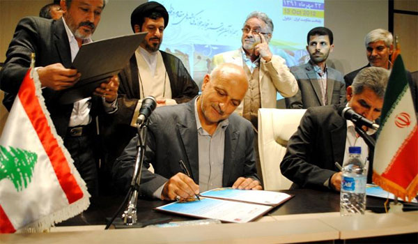 عقد التوأمة بین مدینتی دزفول الایرانیة وصور اللبنانیة