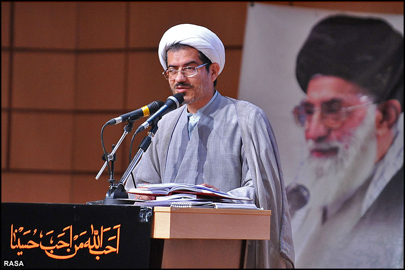 گردهمايي بزرگ مبلغان سازمان اوقاف و امور خيريه در قم