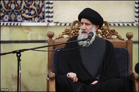 الاعتدال فی الدین یصون الإنسان من الانحراف<BR>