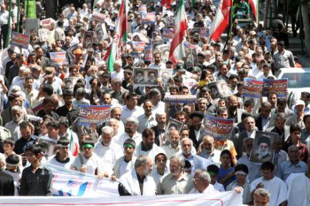 iranian march in support of the Islamic Republic