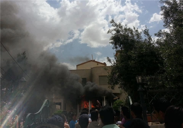 وهابي‌ها آرامگاه جعفر طيار در اردن را به آتش کشيدند