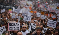معترضان اسپانيايي به سياست هاي دولت 