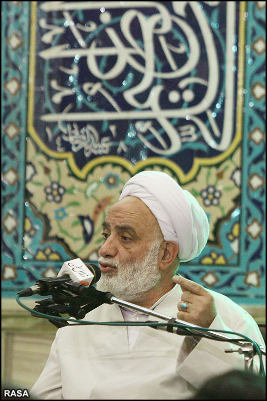 درس اخلاق حجت الاسلام و المسلمين قرائتي در تهران