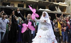 مراسم عروسي در محل انفجار تروريستي لبنان