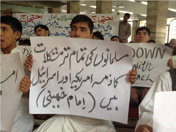 شام پر ممکنہ امریکی جارحیت کیخلاف پاکستان کے مختلف شھروں میں مظاھرے