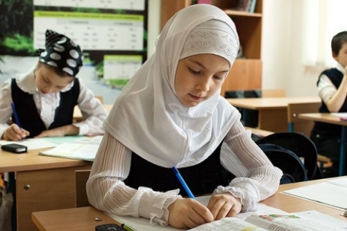 دانش آموز مسلمانان آمريکايي