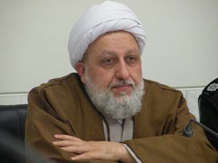 حجت الاسلام صالحيان، مدير اجرائي مرکز رسيدگي به امور مساجد