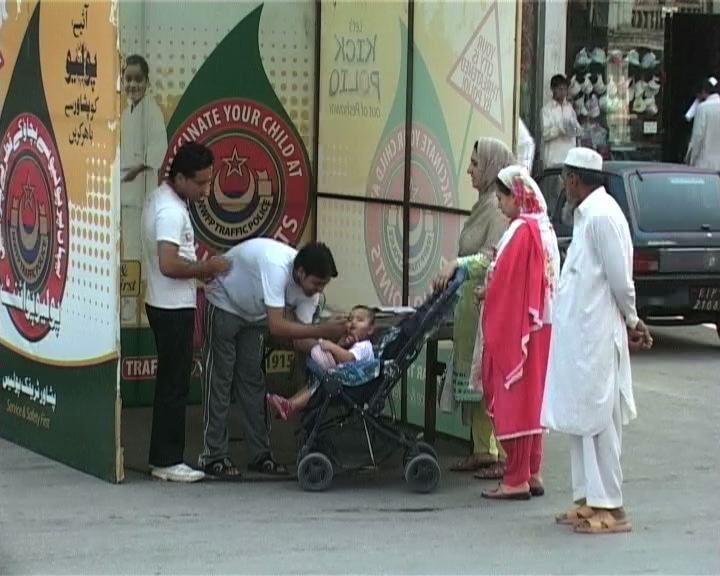 برنامه واکسيناسيون فلج اطفال در پاکستان