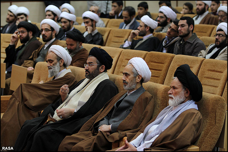 نخستين همايش آرمان طلبگي - طلبه آرماني