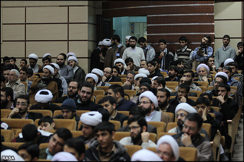 نخستين همايش آرمان طلبگي - طلبه آرماني