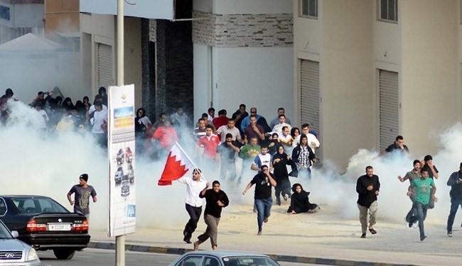 سركوب تظاهرات مسالمت آميز در بحرين