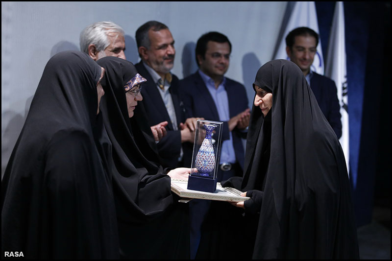 مراسم تجليل از زنان جهادگر در تهران