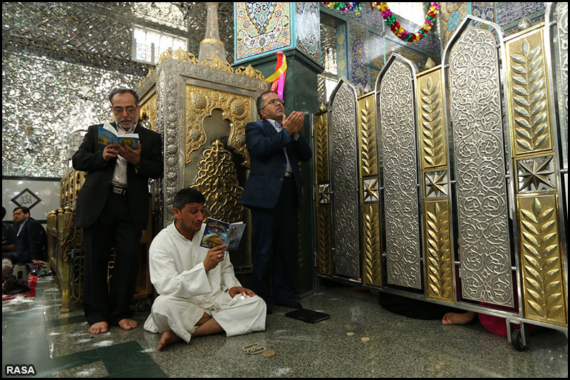حضور هيأت پارلماني ايران در حرم حضرت زينب(س)