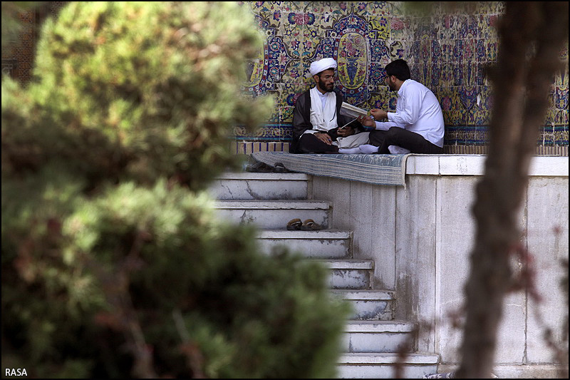 ايران کے حوزہ علميہ ميں نئے تعليمي سال کا آغاز 