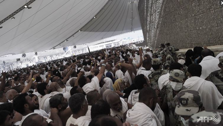 Devil Stoning in Hajj