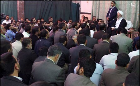 Ayatollah Makarem-Shirazi with eulogists