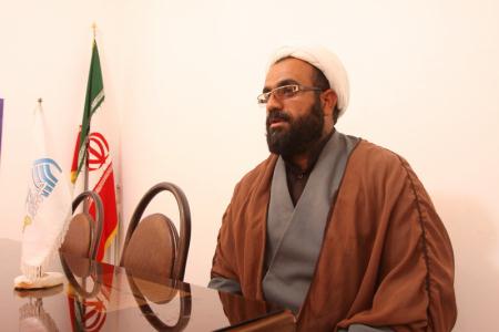 کيومرث شکري، مسؤول گروه فرهنگي و تبليغي ريحانة النبي(س) بمپور