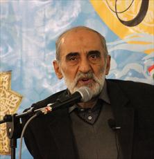 حسين شريعتمداري 