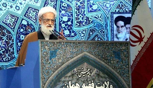 امام جمعة طهران الموقت الشيخ امامي كاشاني