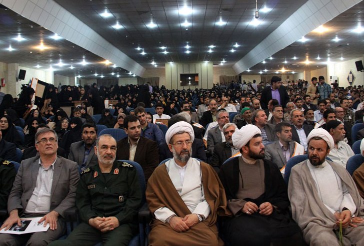 اجلاسيه شهداي دانشجوي استان سمنان با حضور سردار سلامي
