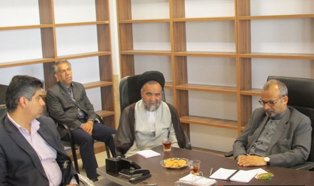بازديد مدير حوزه‌هاي علميه استان مرکزي از مجتمع حوزوي خاتم الانبياء اراک 