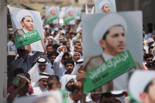 تظاهرات مردم بحرين در حمايت از شيخ علي سلمان