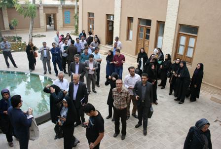 بيت تاريخي امام خميني ميزبان کاروانهاي مختلف از سراسر کشور است