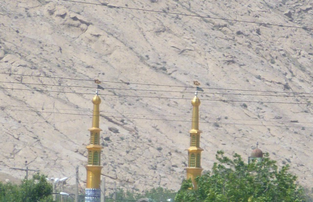 جمع آوری 600 میلیون ریال از سوی مردم برای تعمیر مسجد در حاجی‌آباد