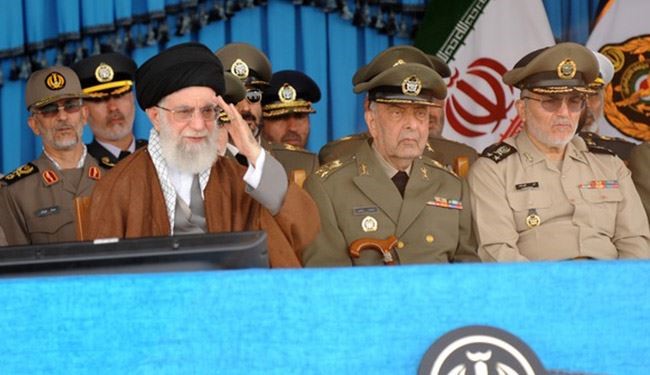 قائد الثورة الاسلامية في ايران السيد علي الخامنئي