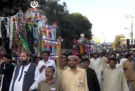 مراسم عاشوراي حسيني اھل سنت در پاکستان