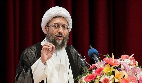 رئيس السلطة القضائية اية الله املي لاريجاني