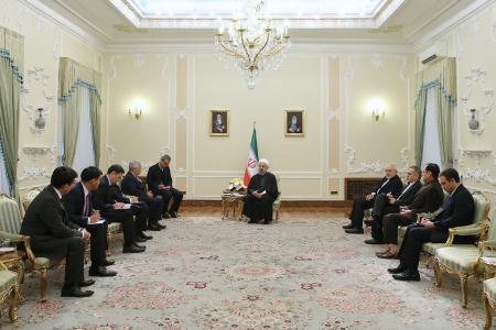 روحاني در ديدار وزير خارجه قزاقستان
