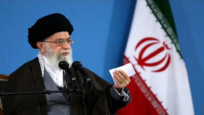 آيت اللہ العظمي خامنہ اي