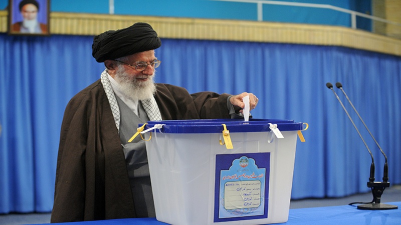 رہبر معظم 