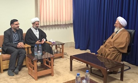 Ayatollah Javadi-Amoli with Hujjat al-Islam Zonnour and Amirabad-Farahani