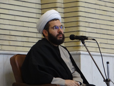 حجت الاسلام خدیوی، مسؤول نهاد رهبری در دانشگاه های استان